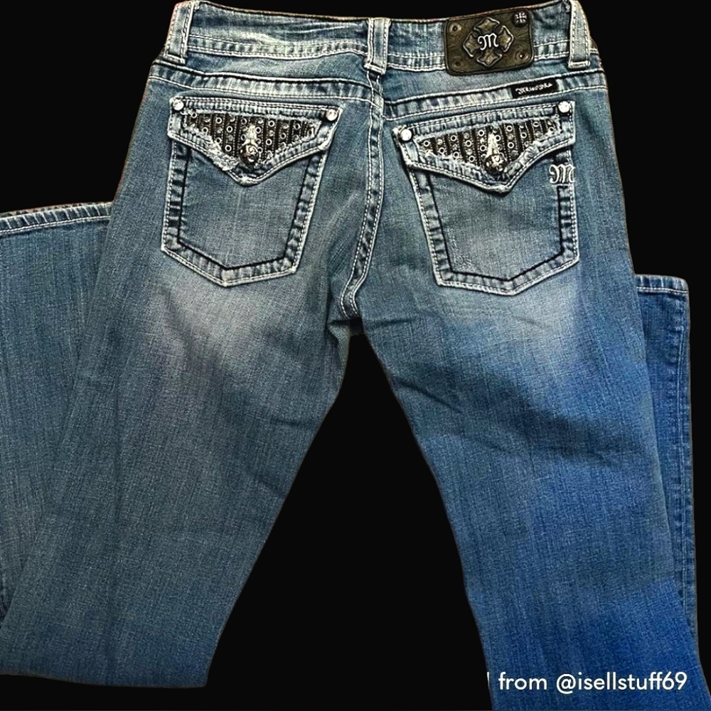 Miss me Straight Legged Jeans Size 30